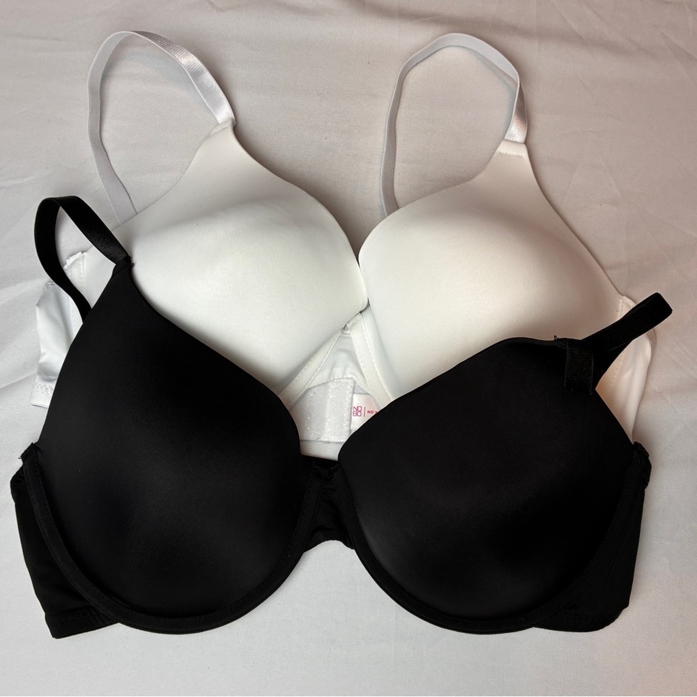 No Boundaries Black and White Bra Duo- sold as a bundle of 2